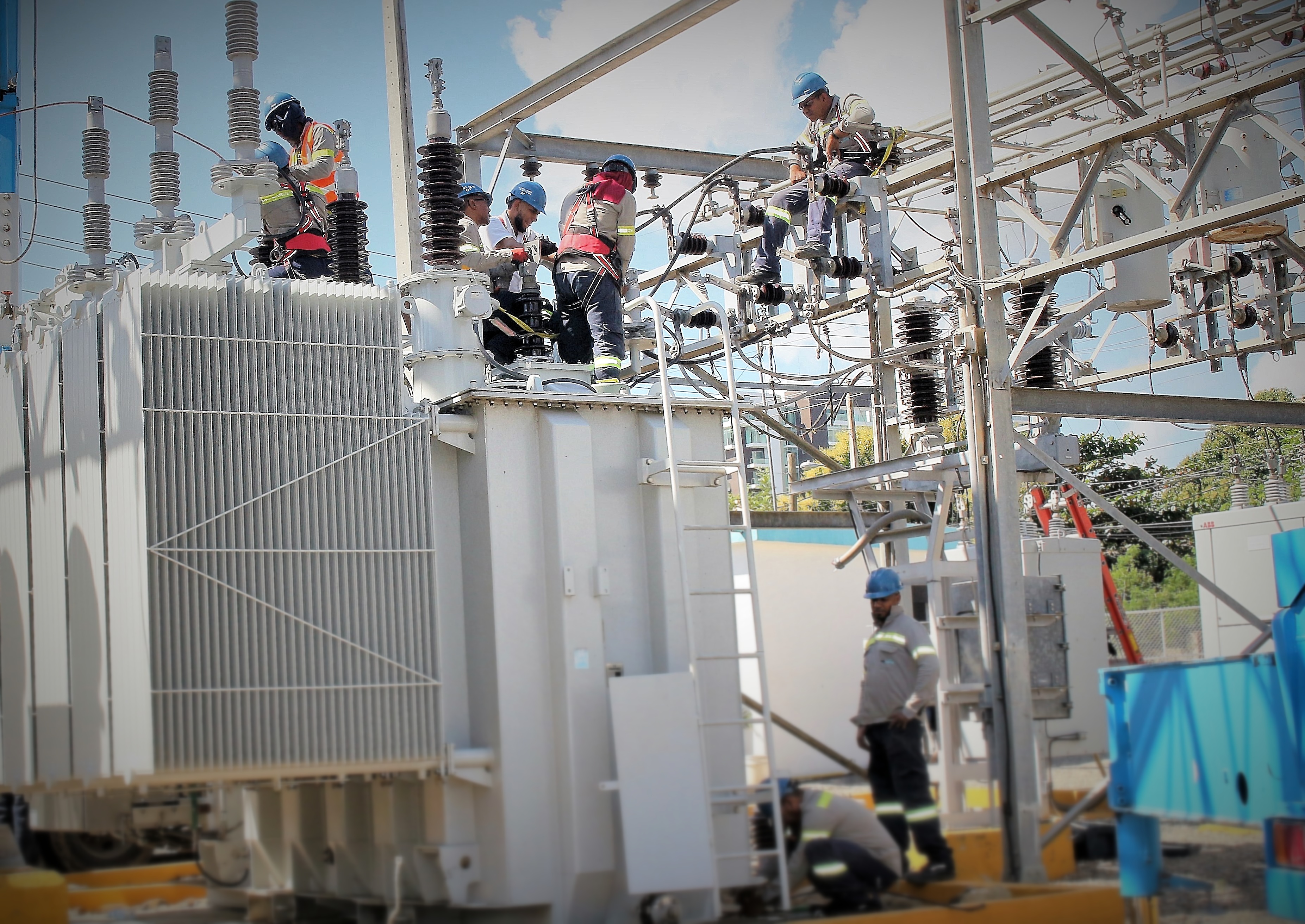 EDENORTE anuncia instalación transformador mayor capacidad en Pimentel