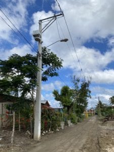EDENORTE rehabilita redes en Licey al Medio y Las Palomas